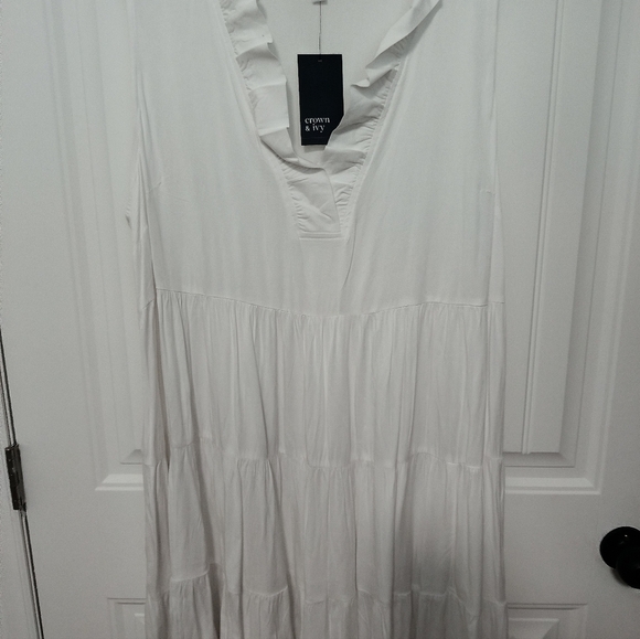 New White Sunmer Ruffle Dress / Size 2X - Picture 3 of 7